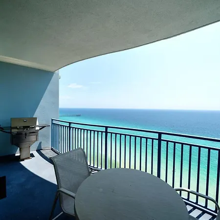 Gorgeous Oceanfront Condo With Bbq